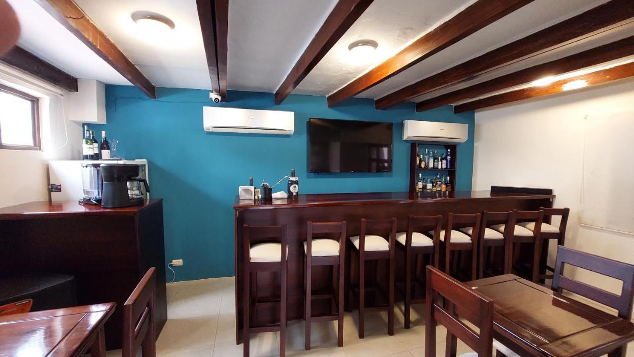 Hotel Voyager Manta Luaran gambar