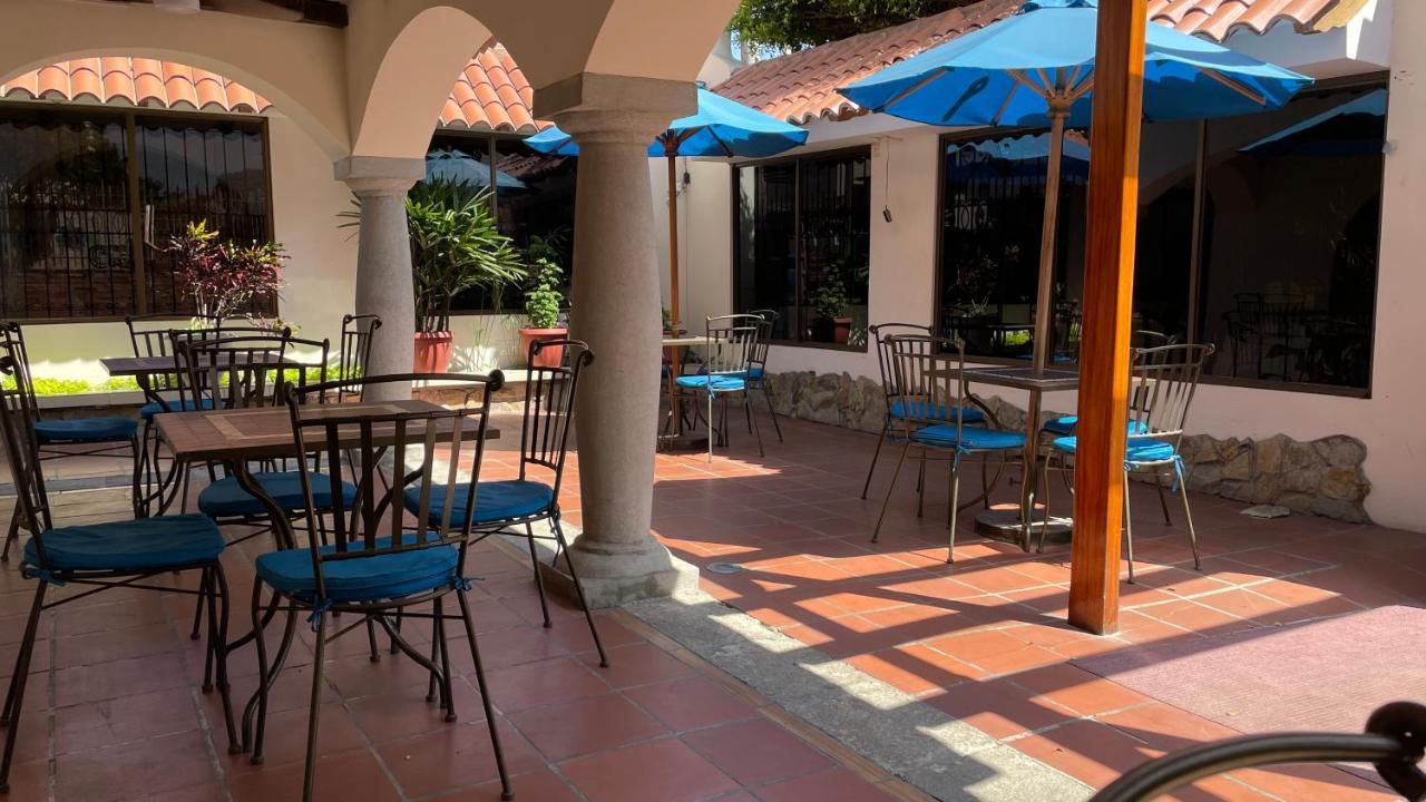 Hotel Voyager Manta Luaran gambar